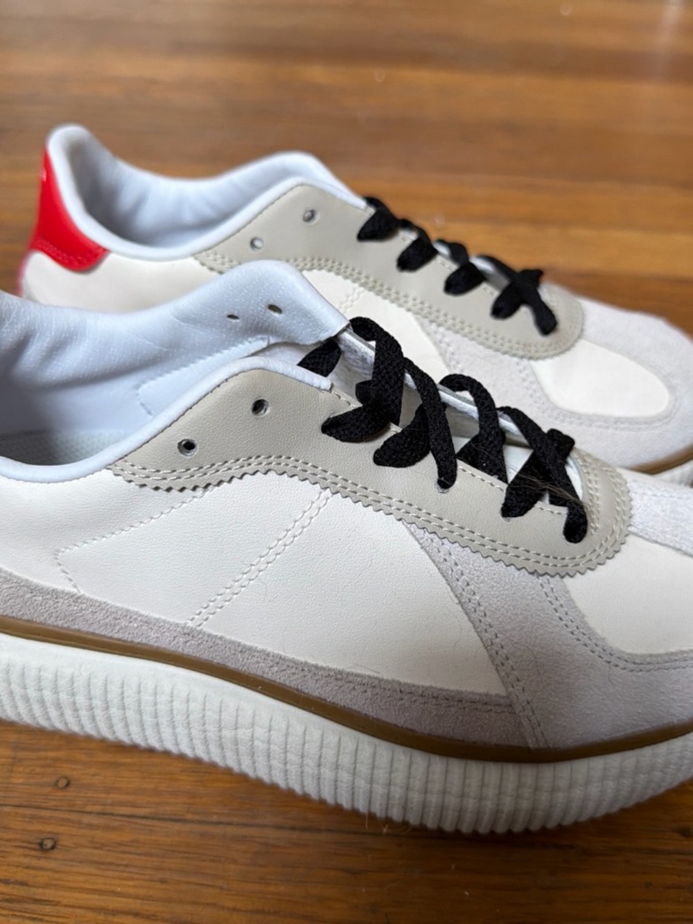 Onitsuka Tiger Sneakers